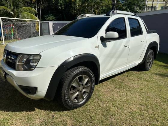 RENAULT DUSTER OROCH 1.6 16V FLEX DYNAMIQUE 4P MANUAL RENAULT DUSTER OROCH 1.6 16V FLEX DYNAMIQUE 4P MANUAL